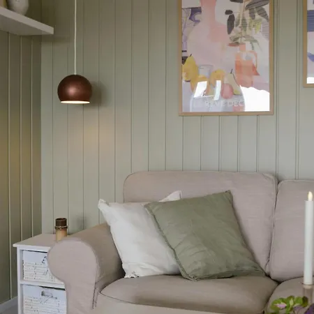 Summer House With Sea View At Gronsund Hébergement de vacances Bogø By