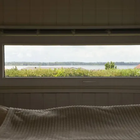 Summer House With Sea View At Gronsund *